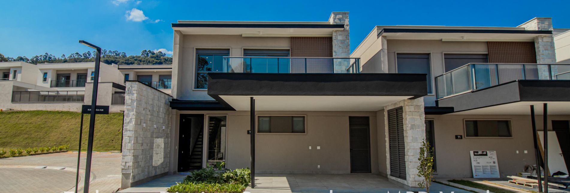 Singular - As Casas Da Mpd